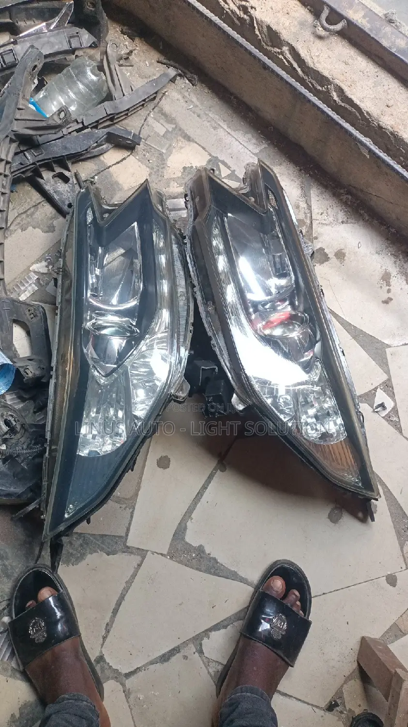Head Light With Charger 2013 Honda Cr-V