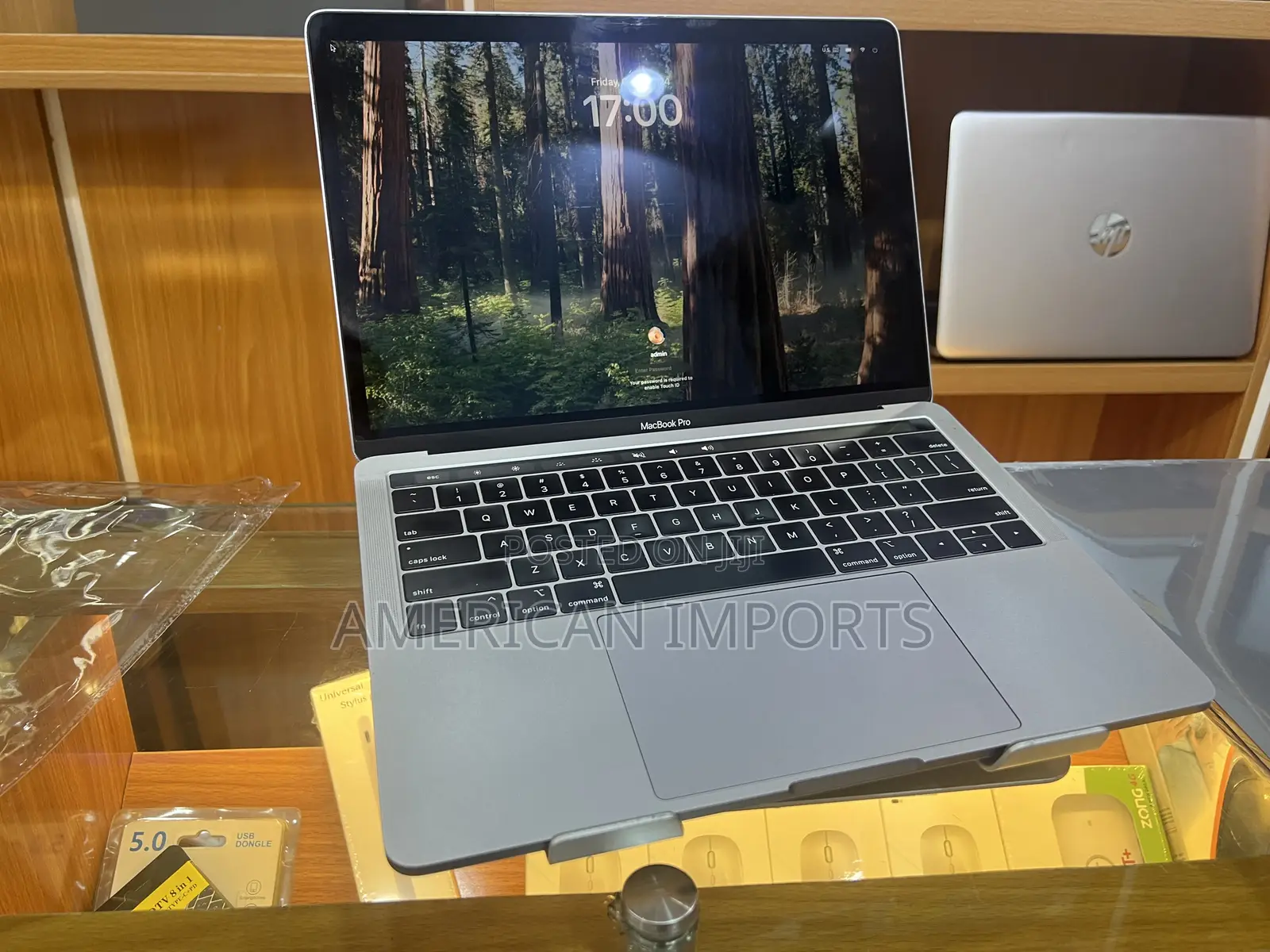 Laptop Apple MacBook Pro 2019 8GB Intel Core I5 SSD 256GB