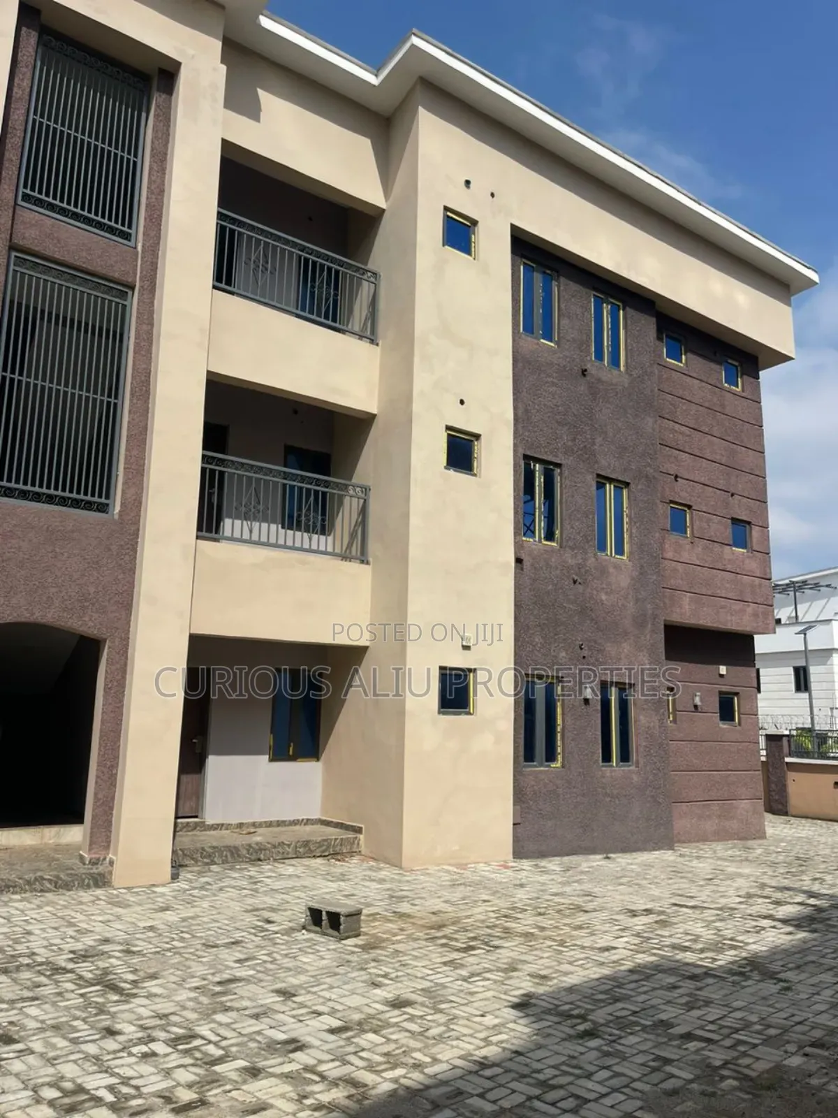 3bdrm Block of Flats in Jahi for rent