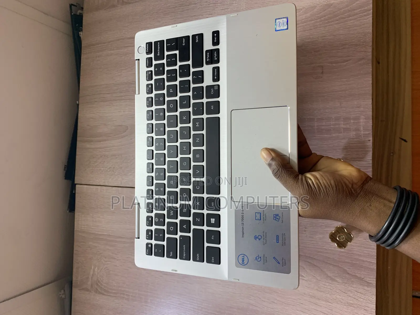 Laptop Dell Inspiron 13 7386 8GB Intel Core I7 SSD 256GB