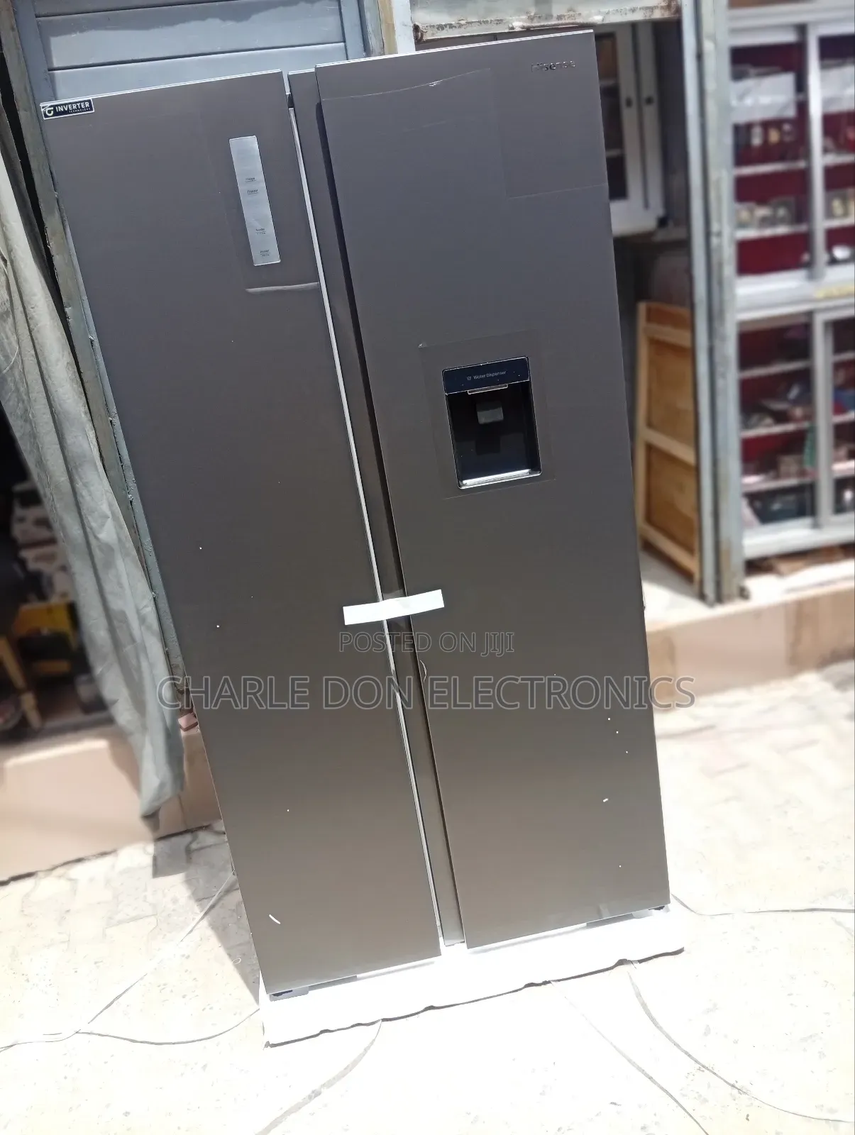 Original 650 Litres Fridge and Freezer With Despenser
