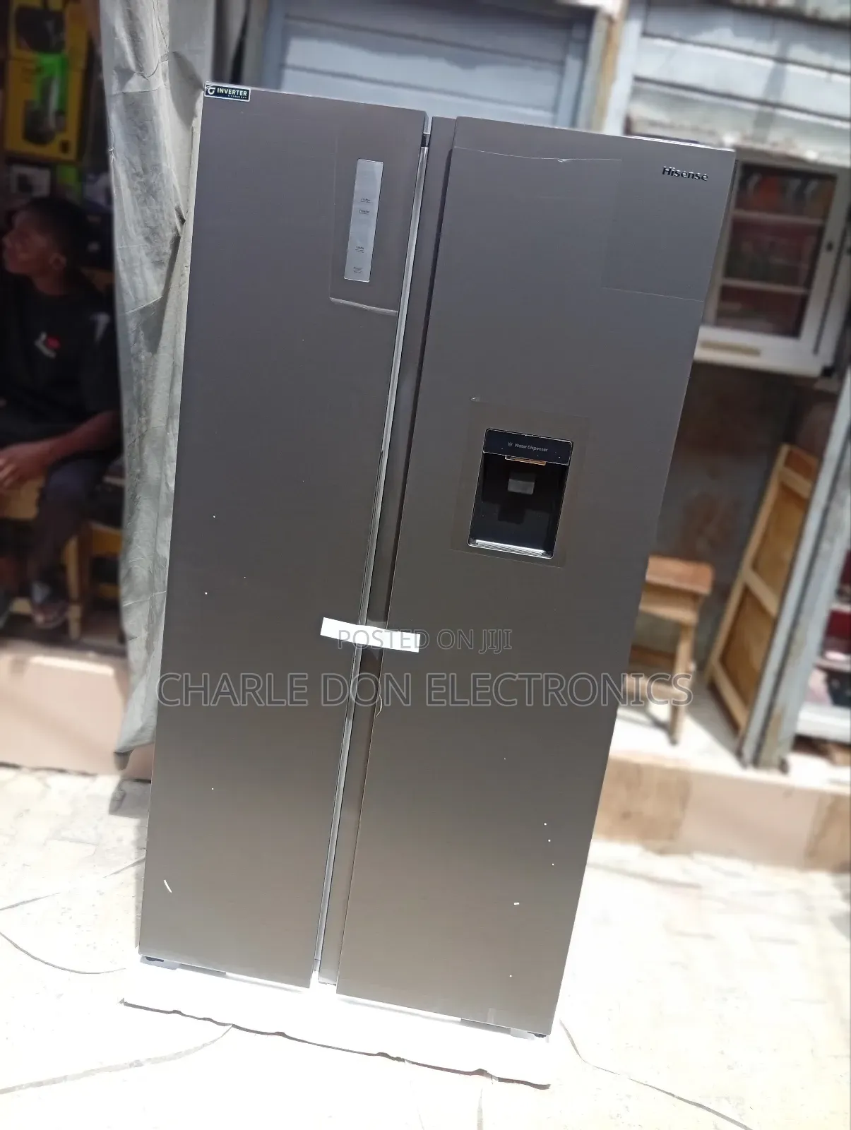 Original 650 Litres Fridge and Freezer With Despenser