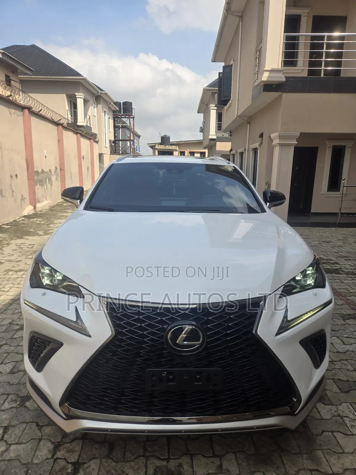 Lexus NX 300 AWD 2021 White