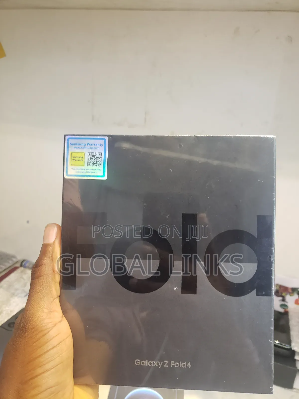 New Samsung Galaxy Z Fold4 256 GB Black