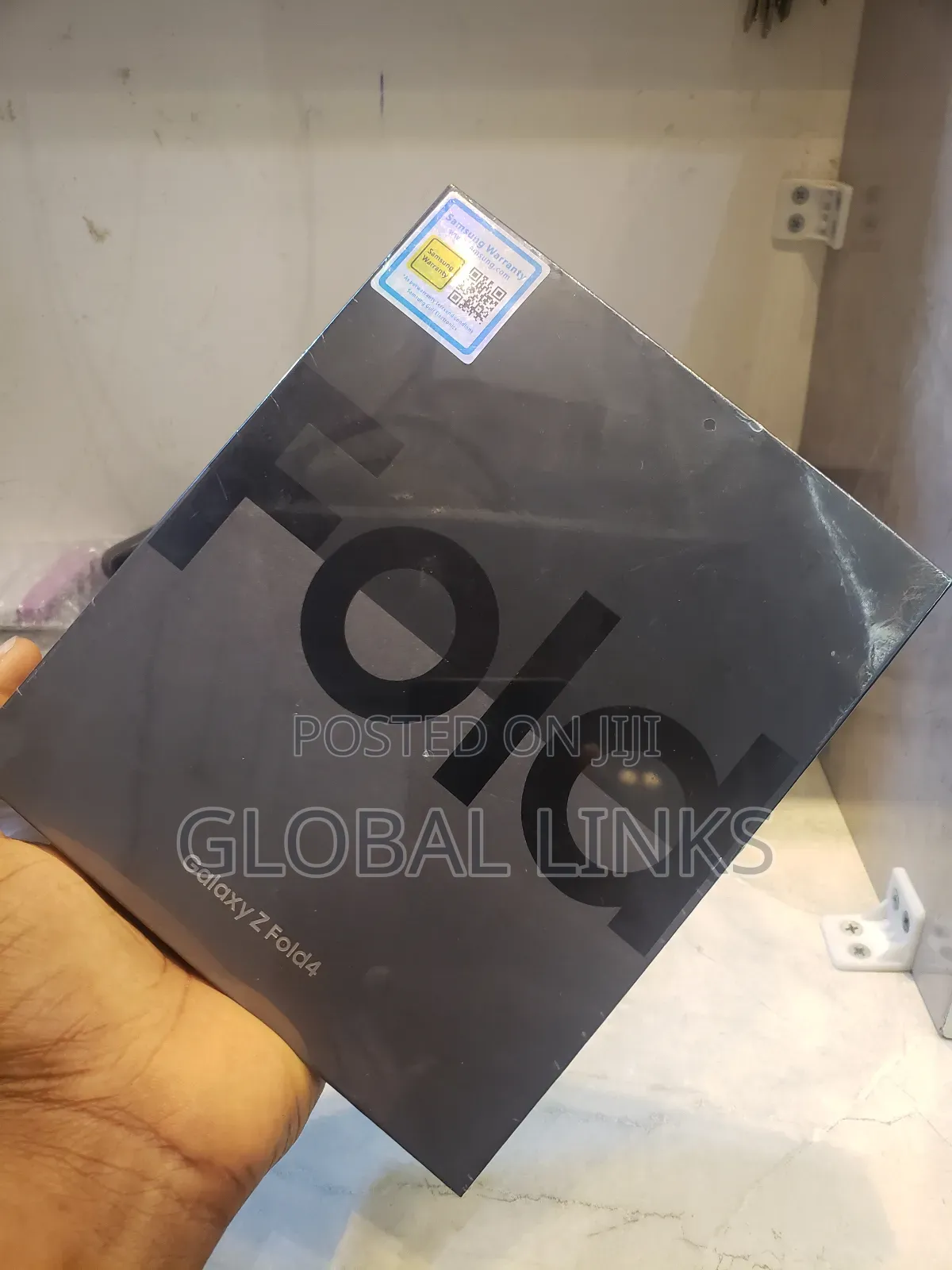 New Samsung Galaxy Z Fold4 256 GB Black