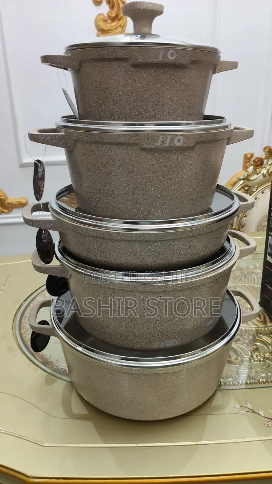 Jio Original 10-Piece Non-Stick Cookware Set.