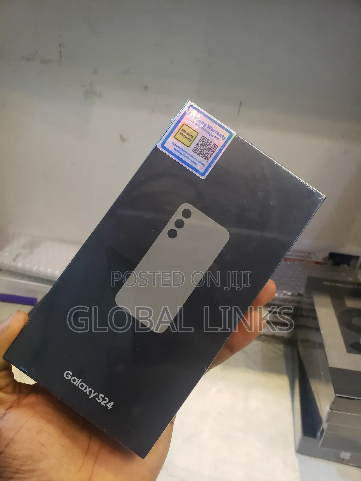 New Samsung Galaxy S24 256 GB Gray