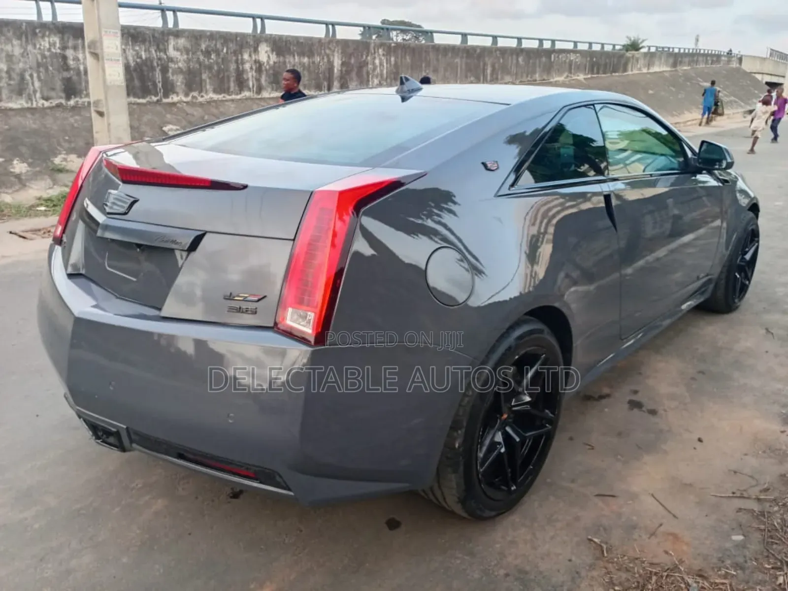 Cadillac CTS Luxury 4dr Sedan (3.6L 6cyl 8A) 2014 Gray