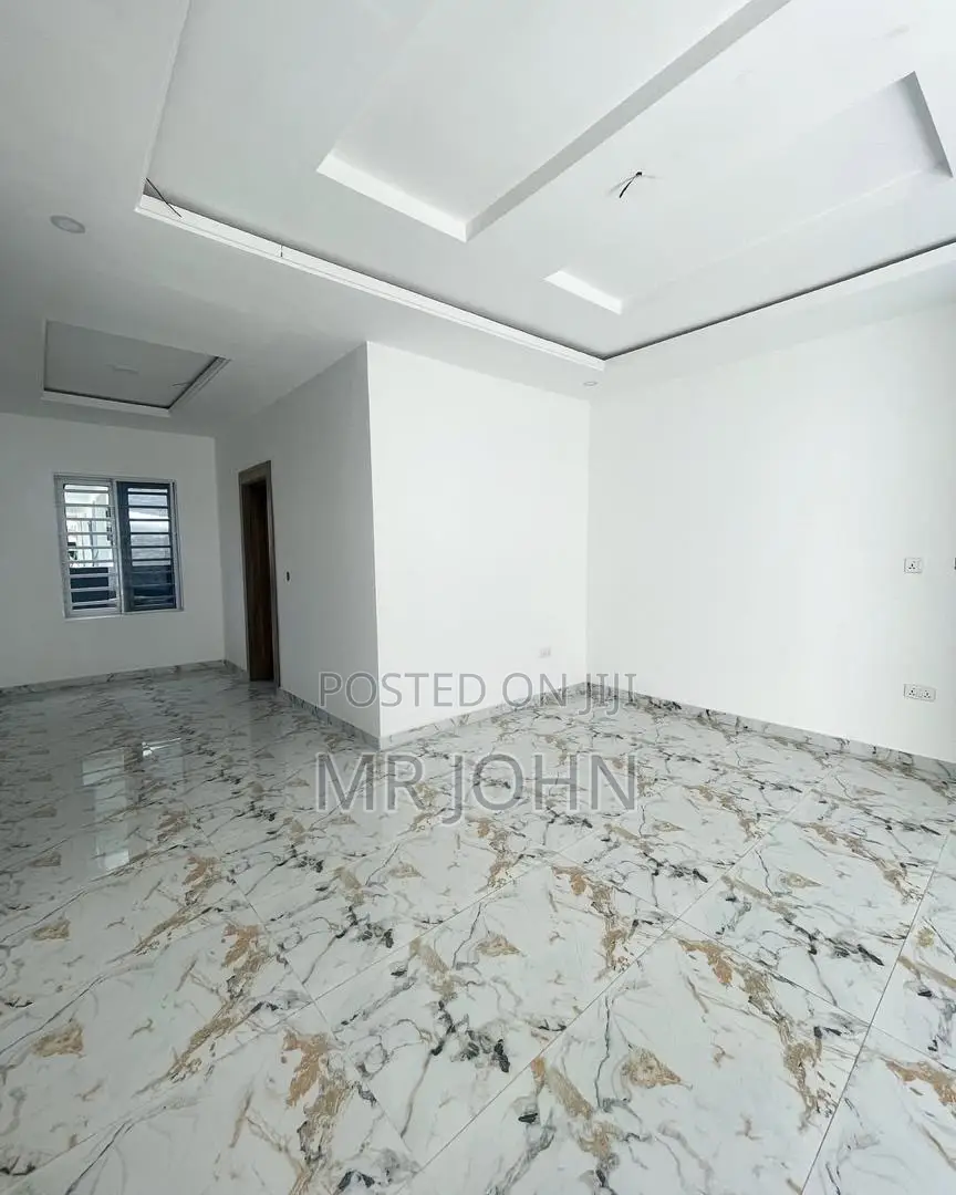 2bdrm Apartment in Mobile Road Ilaje, VGC / Ajah for sale