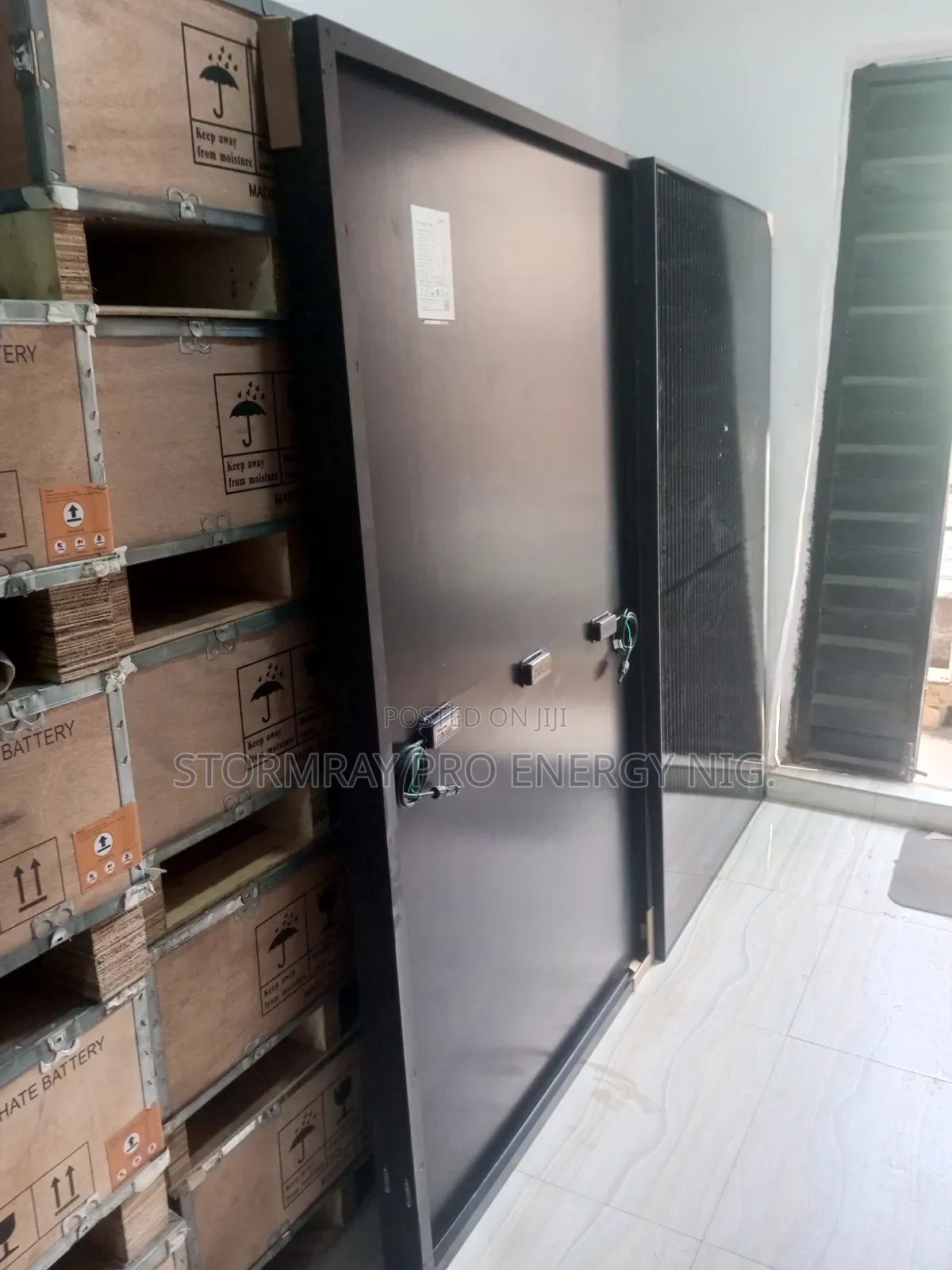 550w All-black Longi Solar Panels