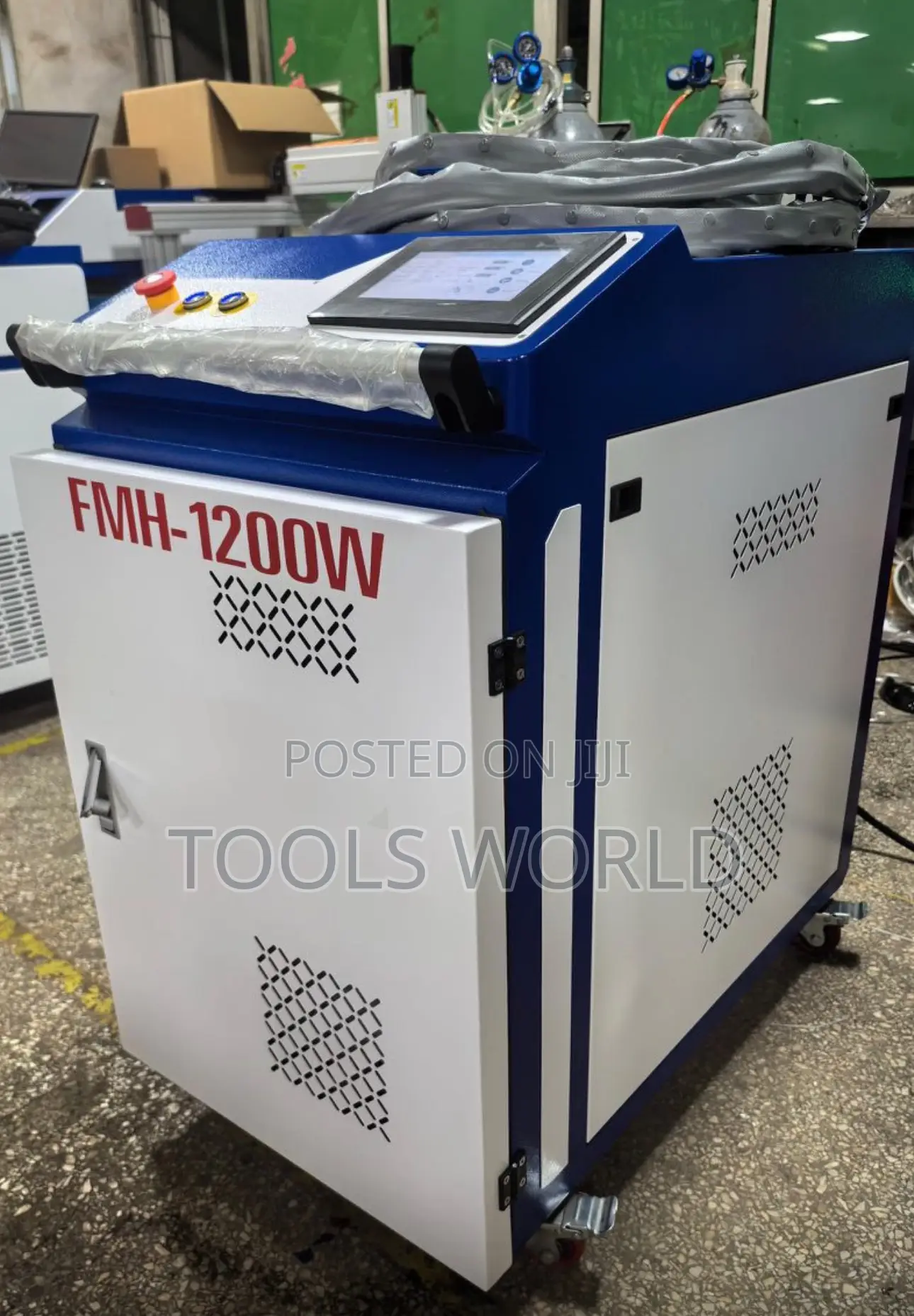 FMH-1200w 3-in-1 Fiber Laser Welder With Auto Wire Feeder Chiller