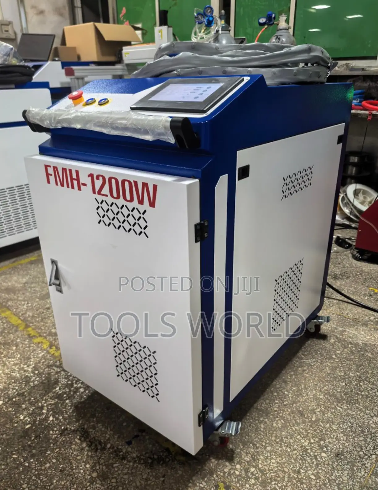 FMH-1200w 3-in-1 Fiber Laser Welder With Auto Wire Feeder Chiller