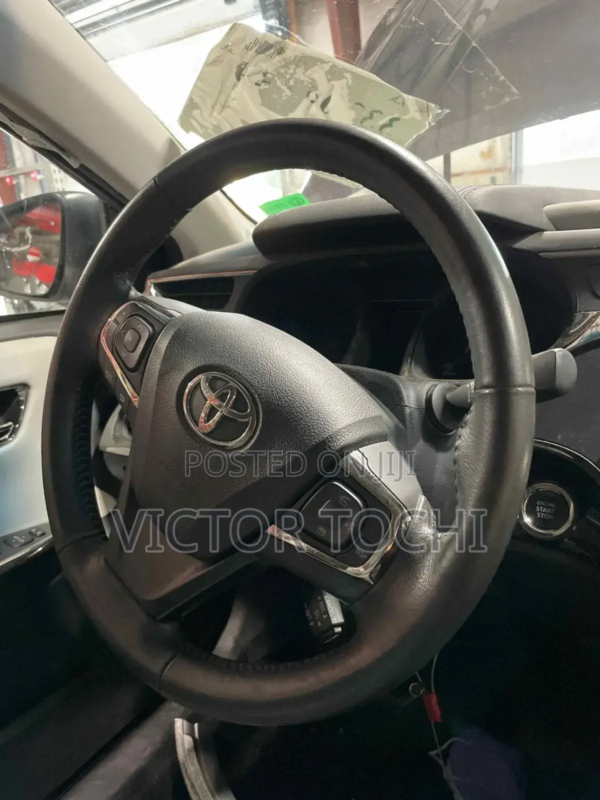 Steering Wheel Toyota Avalon 2013 - 2018