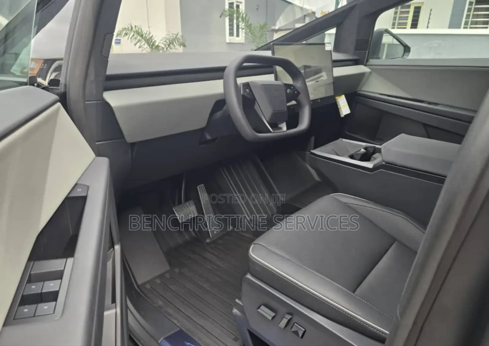 New Tesla Cybertruck Cyberbeast AWD 2025 Gold