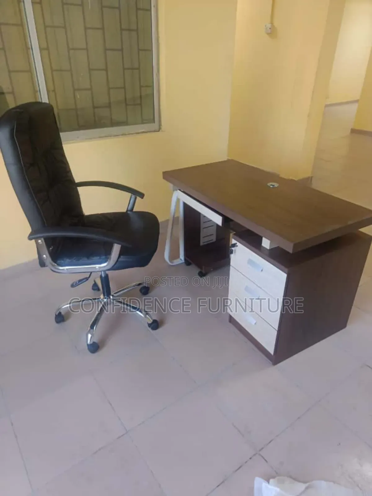 Office Table With Chair