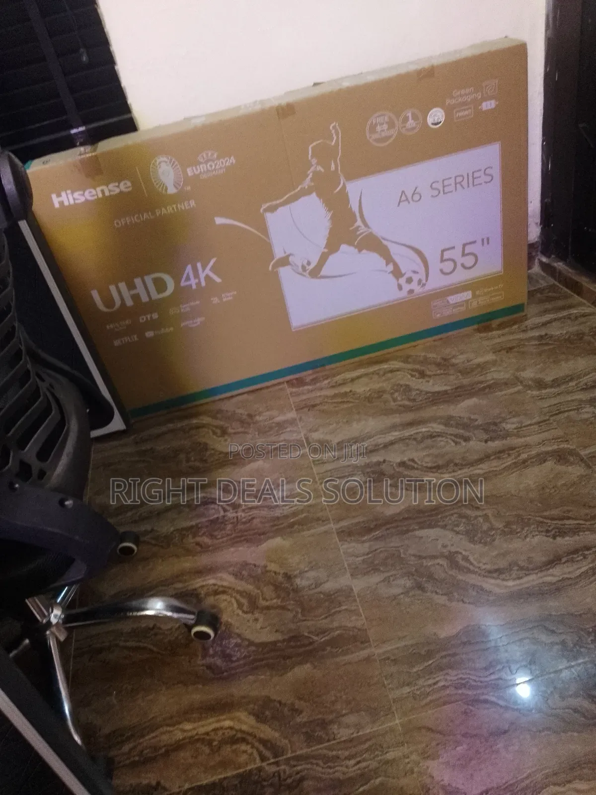 Hisense 55-Inch Smart Tv: Vivid , Seamless STR