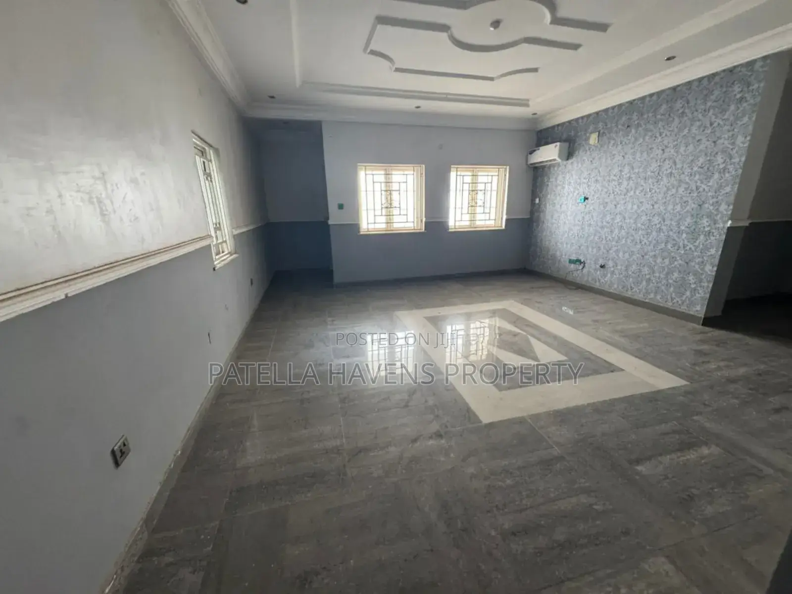 13 Bedroom Villa Up for Rent in Katampe Extension