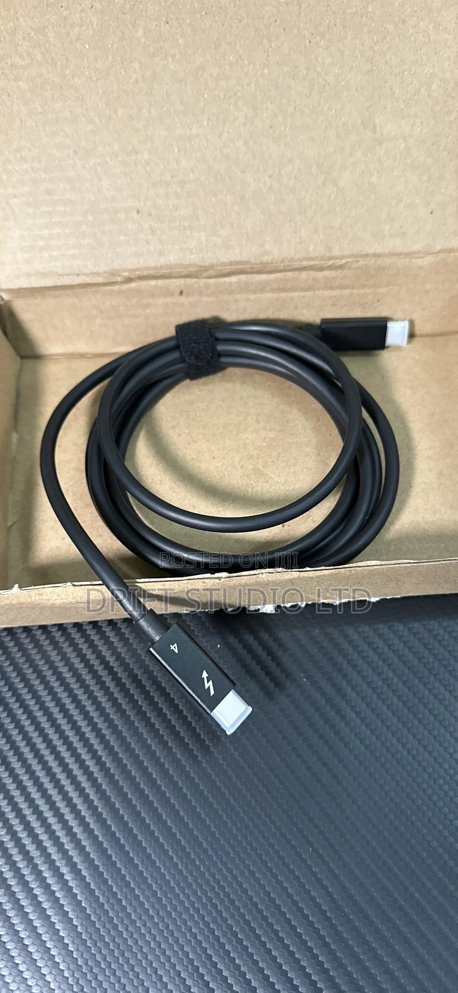 Thunderbolt Cable 2m