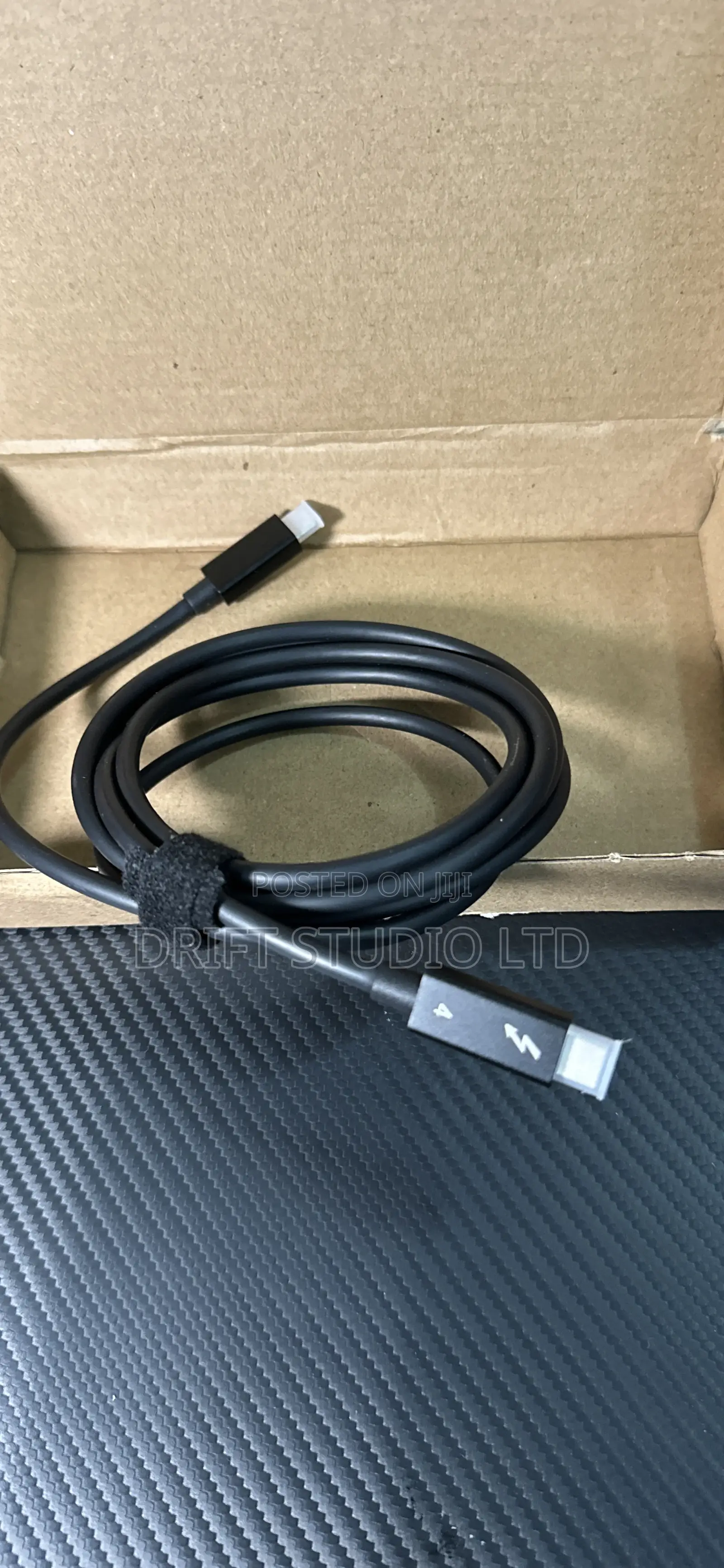 Thunderbolt Cable 2m