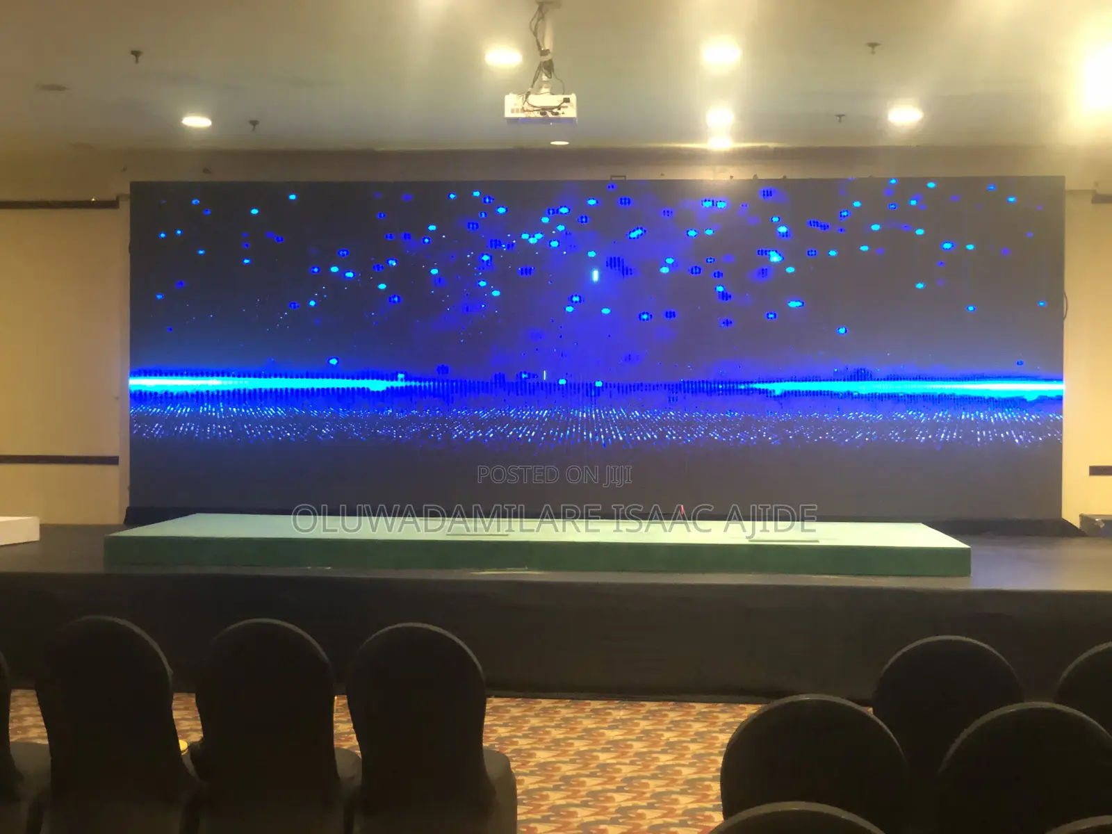 The Haloscreen – Smooth, Seamless, Spectacular