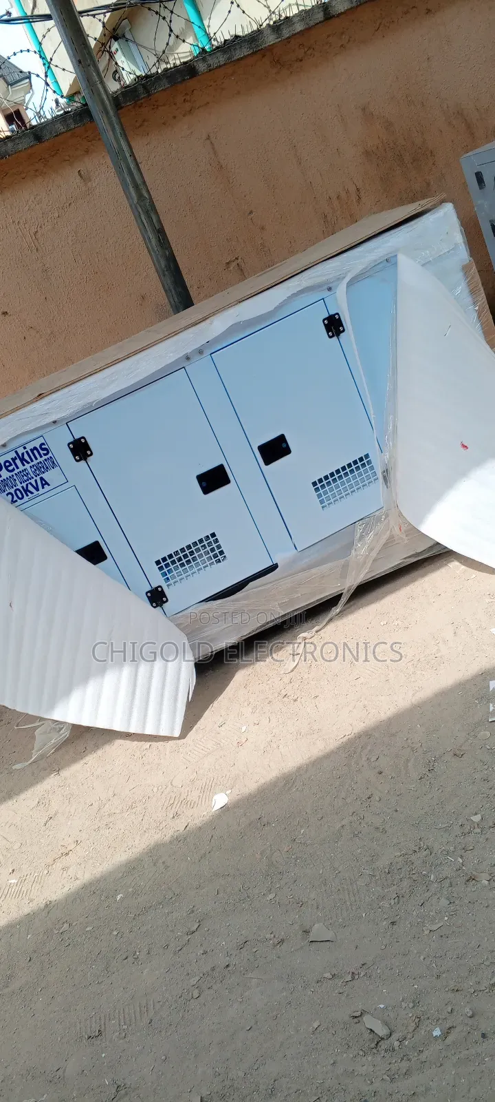 Original Perkins Diesel Generator 20 Kva 100% Copper