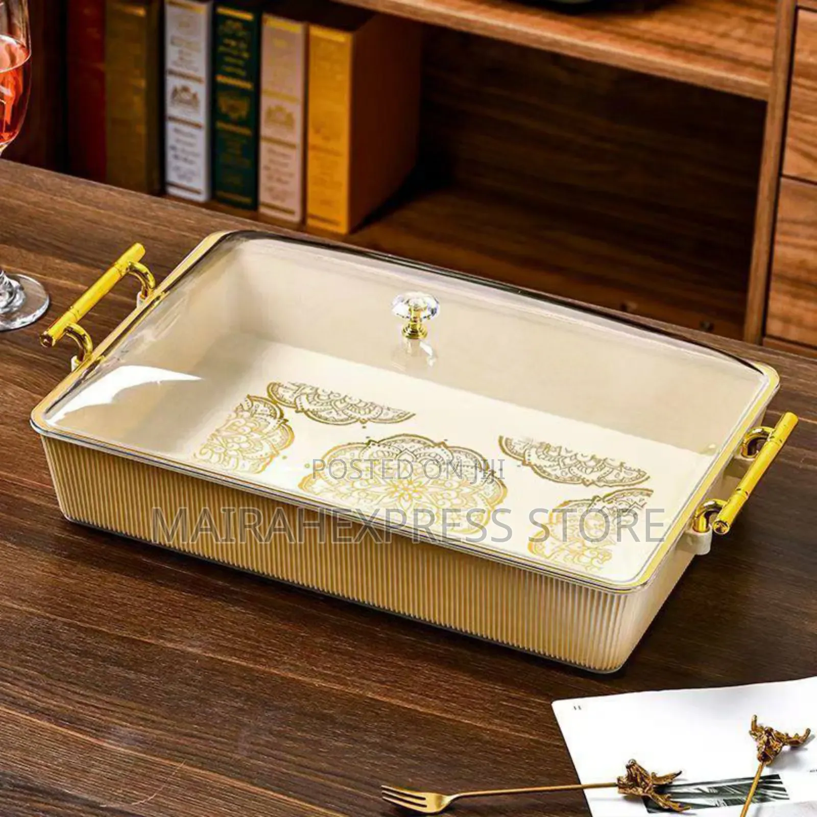 Luxury Acrylic Food Tray With Lid