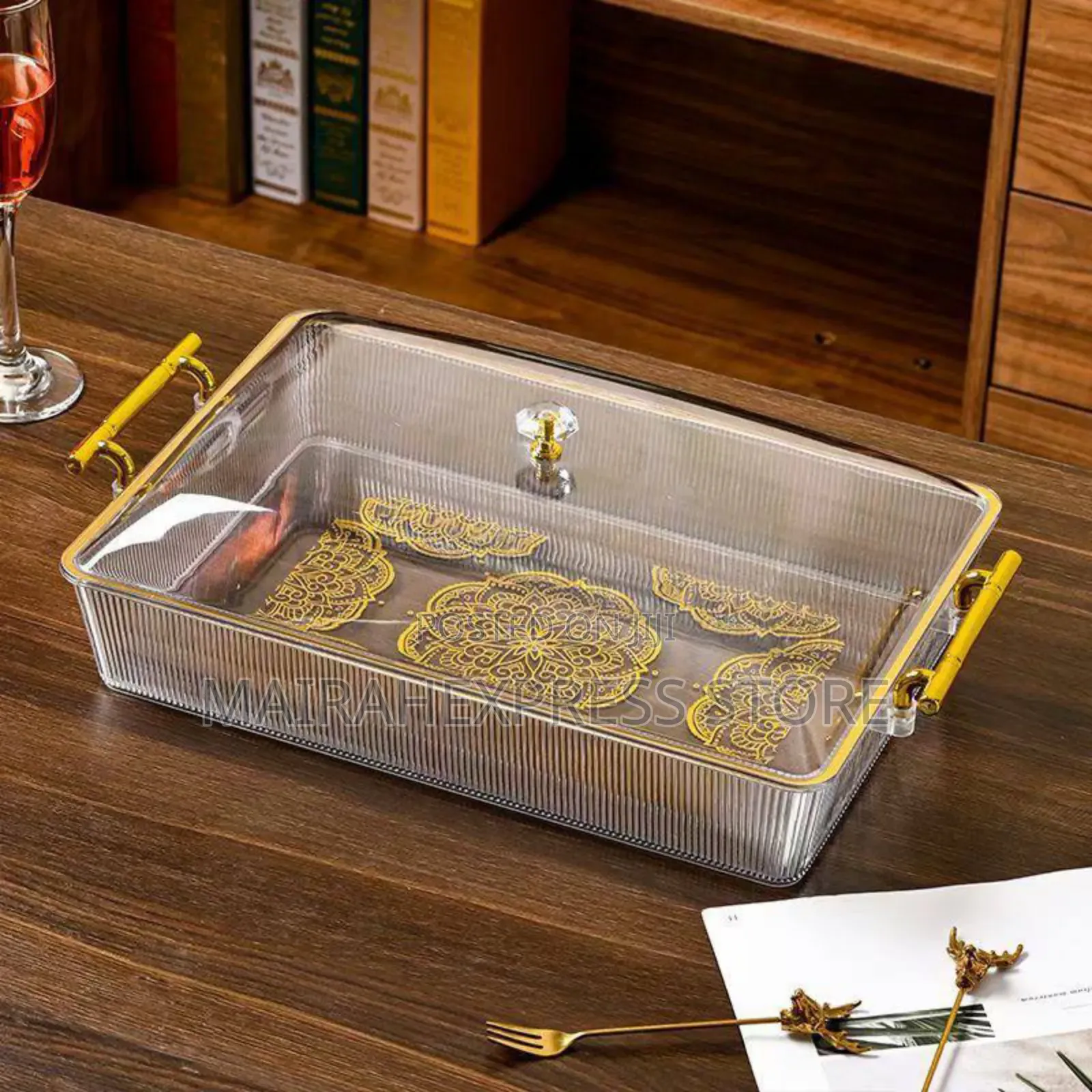 Luxury Acrylic Food Tray With Lid