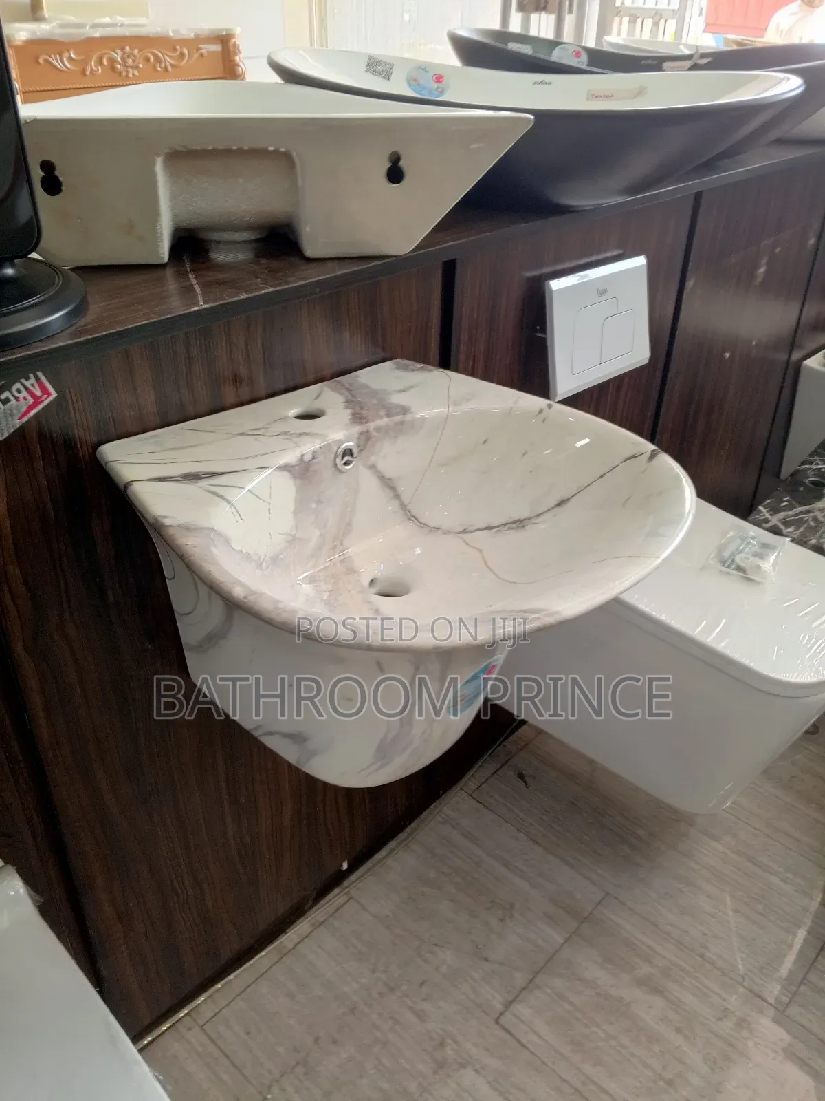 Quality Unique Design Wall Hung Basin