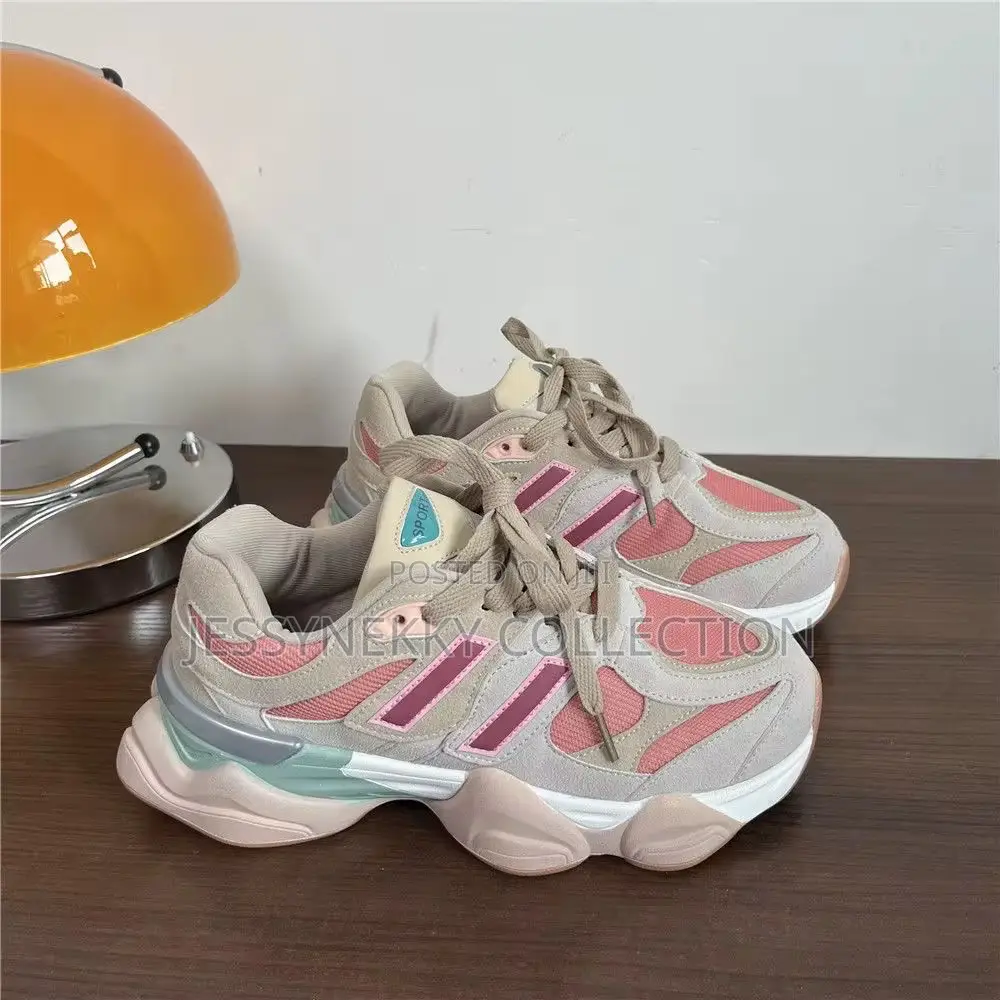 Luxurious Teens New Balance Sneakers