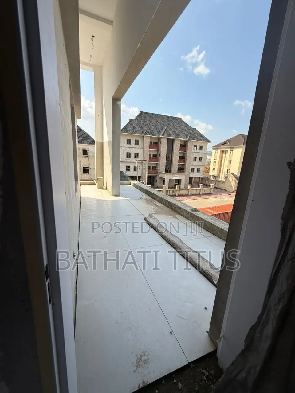 7bdrm Duplex in Jahi for sale
