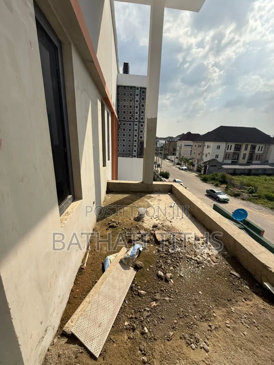 7bdrm Duplex in Jahi for sale