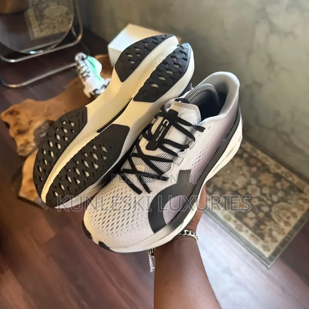 Original on Running Cloud Boom Max Double Layer Helion Hyper Sneakers