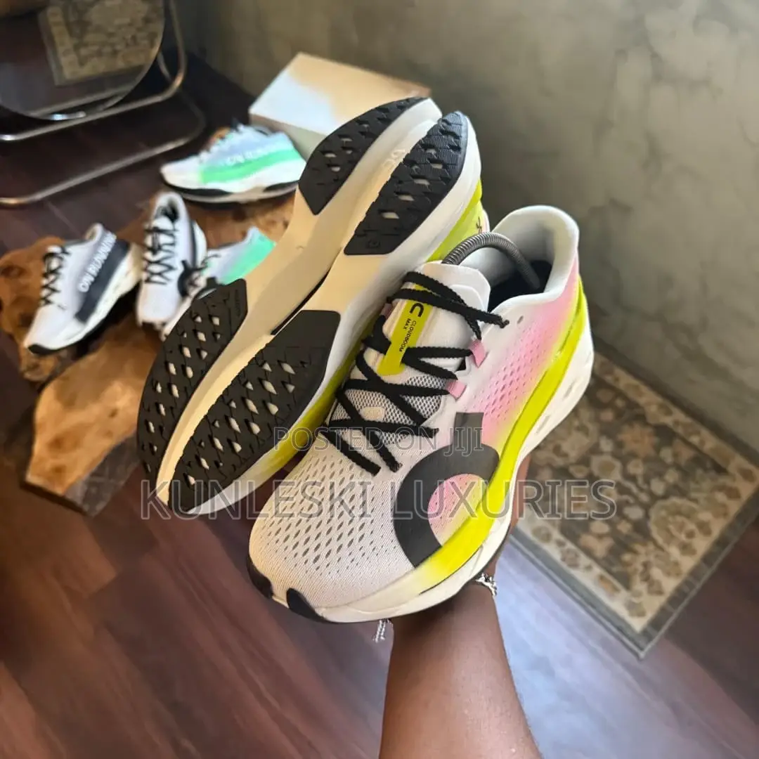 Original on Running Cloud Boom Max Double Layer Helion Hyper Sneakers