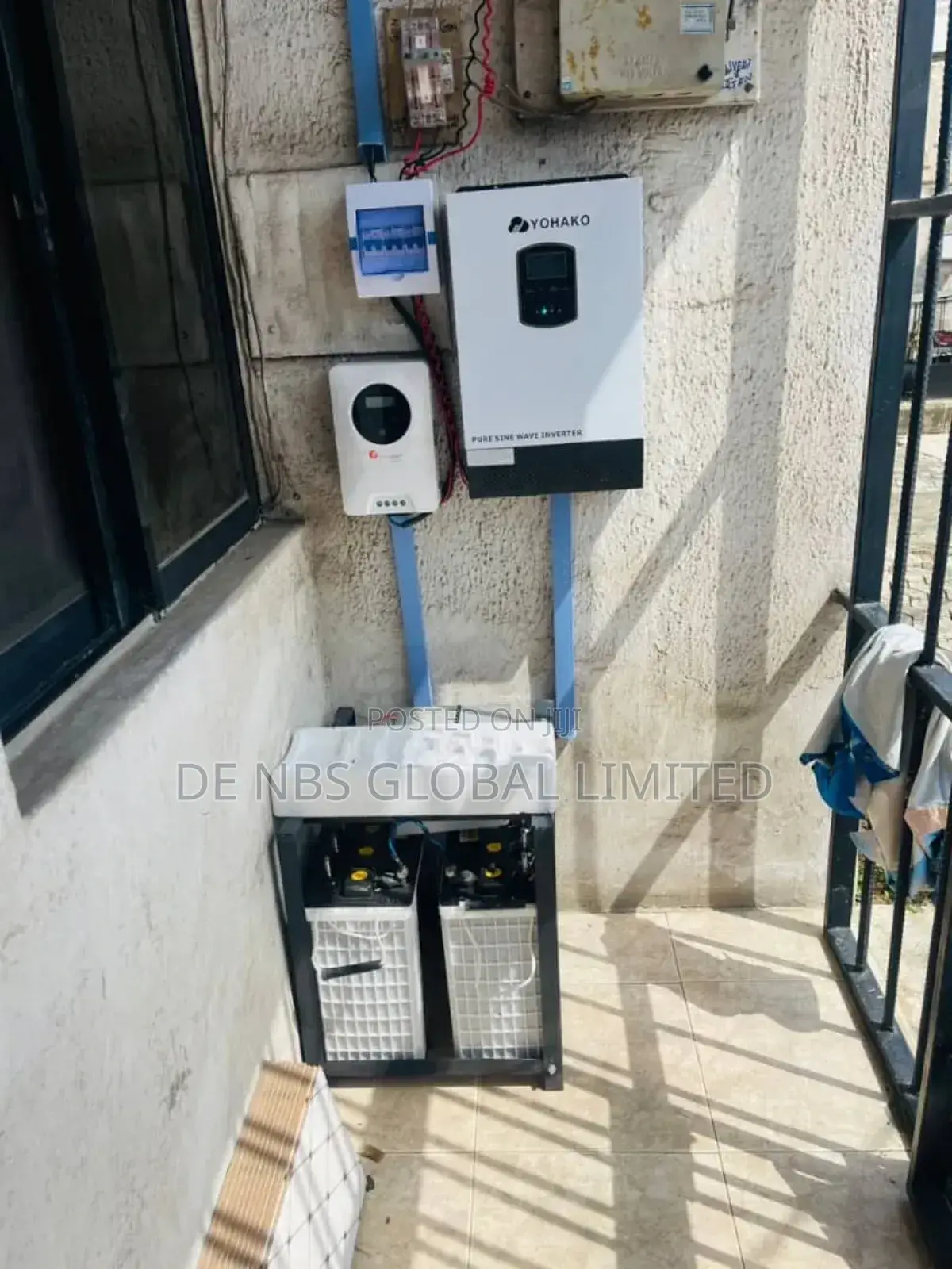 Company Setup 2.5kva 24v Solar Inverter Full Installation System