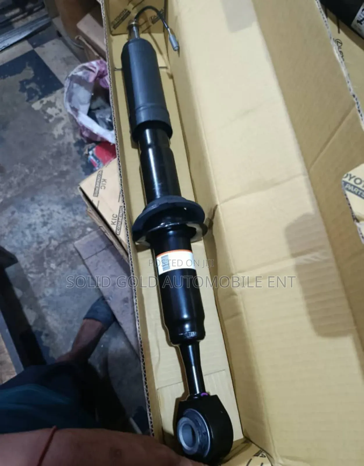 Front Shock Absorber Lx600 2024