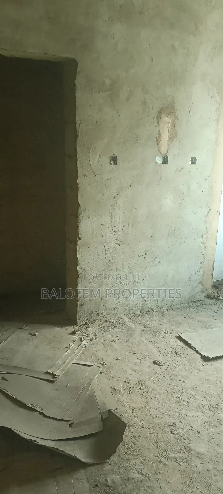 3bdrm Block of Flats in Balofem Properties &, Obafemi-Owode for sale