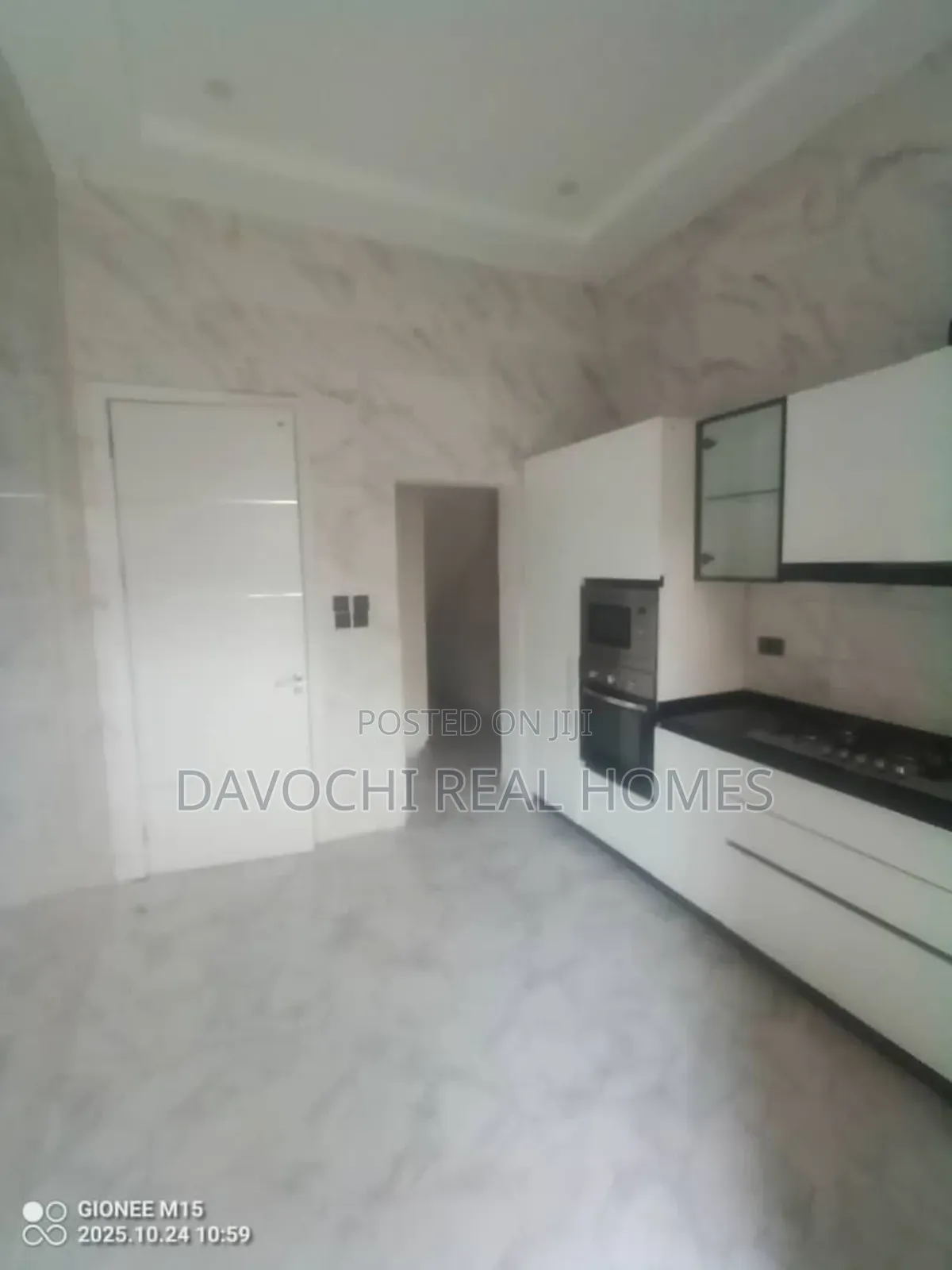 4bdrm Duplex in Parkview Estate for rent