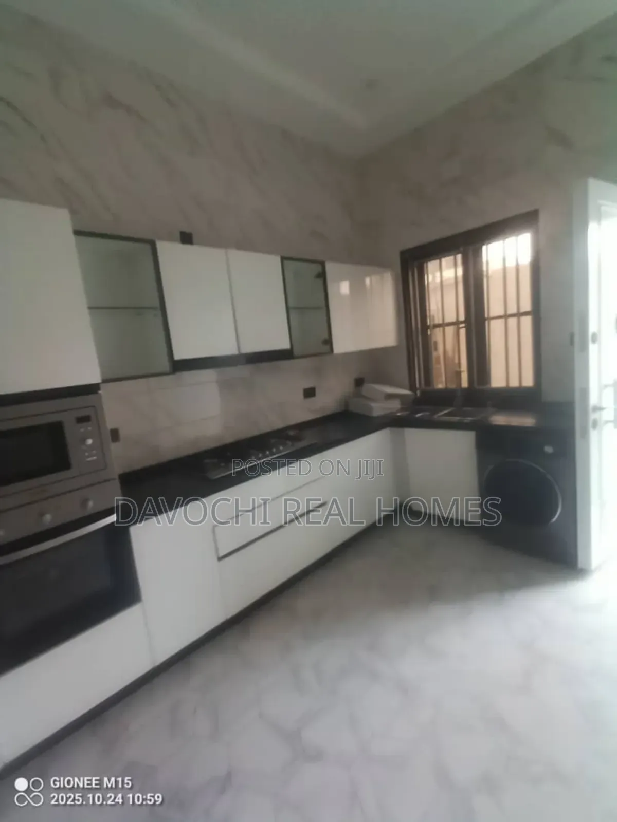 4bdrm Duplex in Parkview Estate for rent