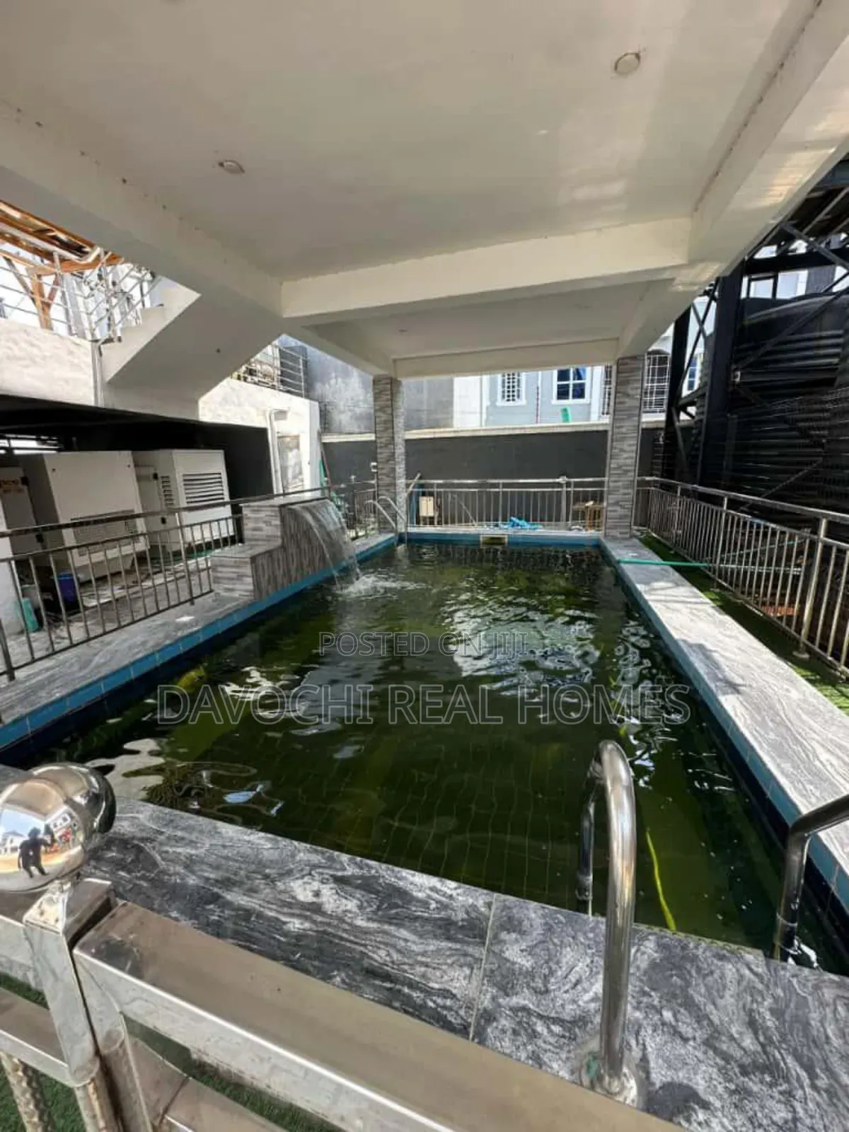 4bdrm Duplex in Ologolo Estate, Lekki for rent