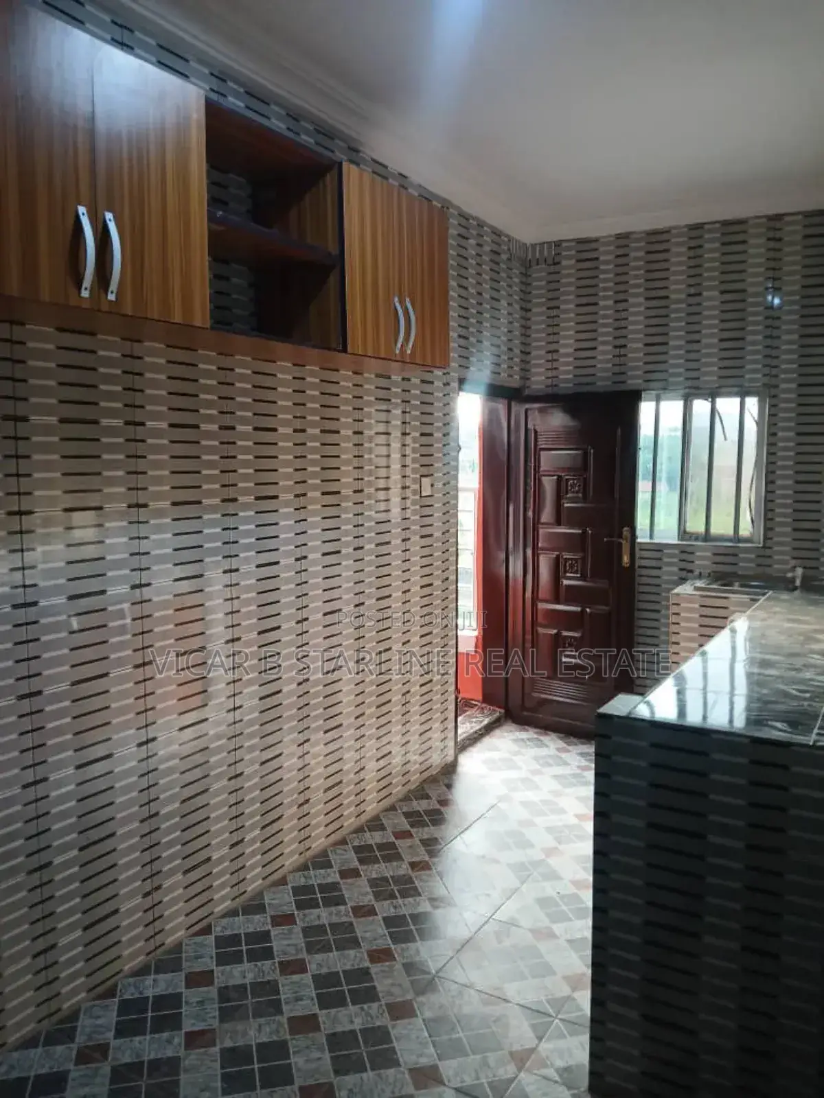 Furnished 3bdrm Apartment in Housa Quoters, Abakaliki for rent