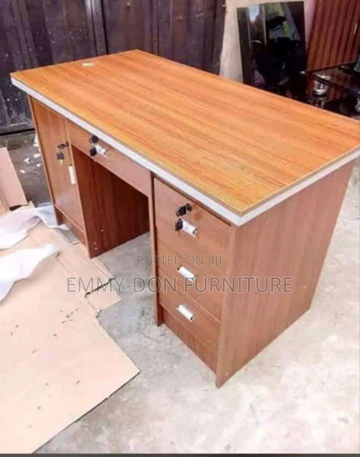 High Quality Mini Office Table