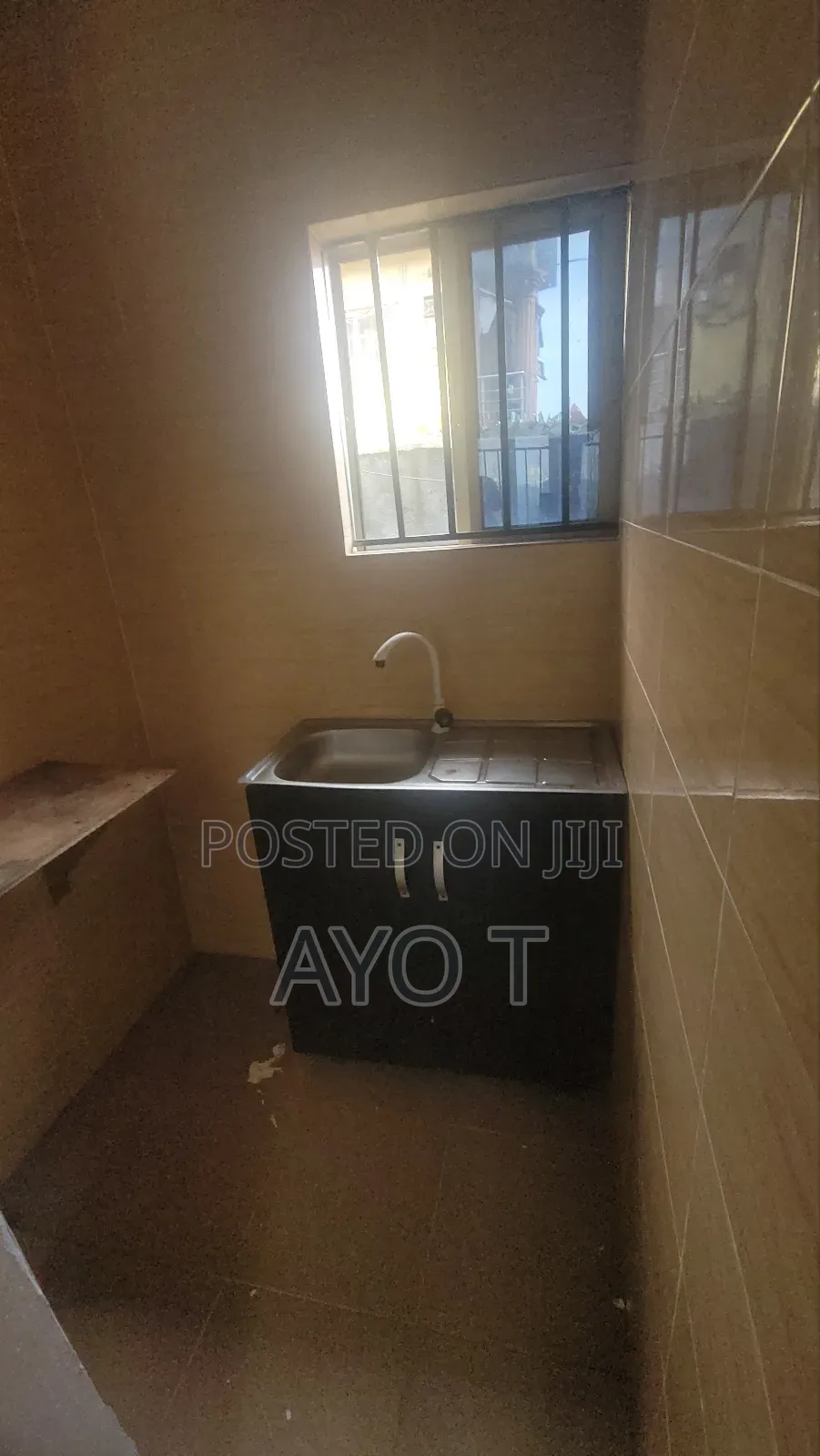Studio Apartment in Bariga for rent