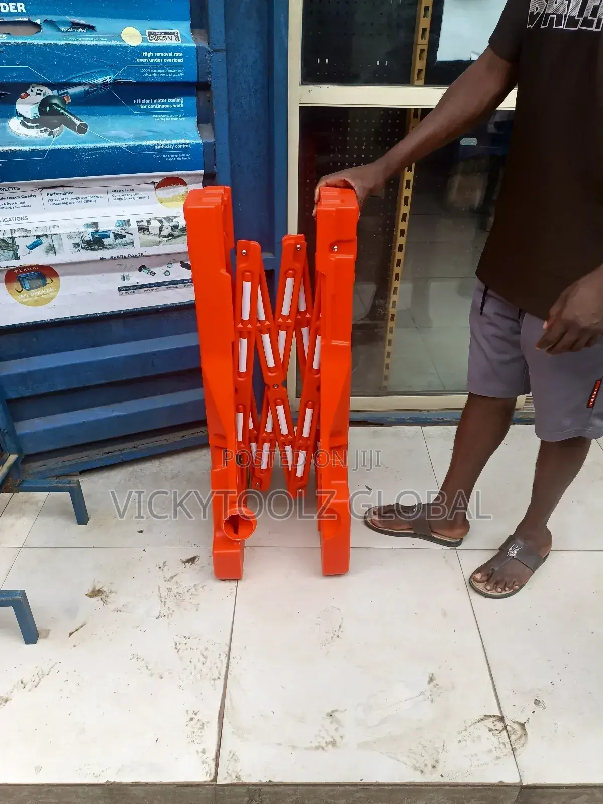 2meters Expandable Road Barrier