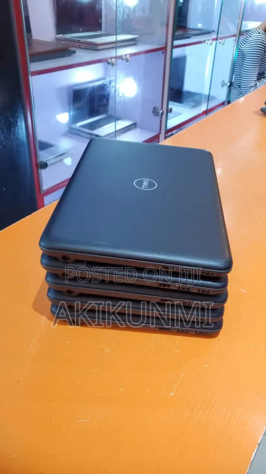 Laptop Dell Latitude 11 3180 4GB Intel Pentium SSD 128GB