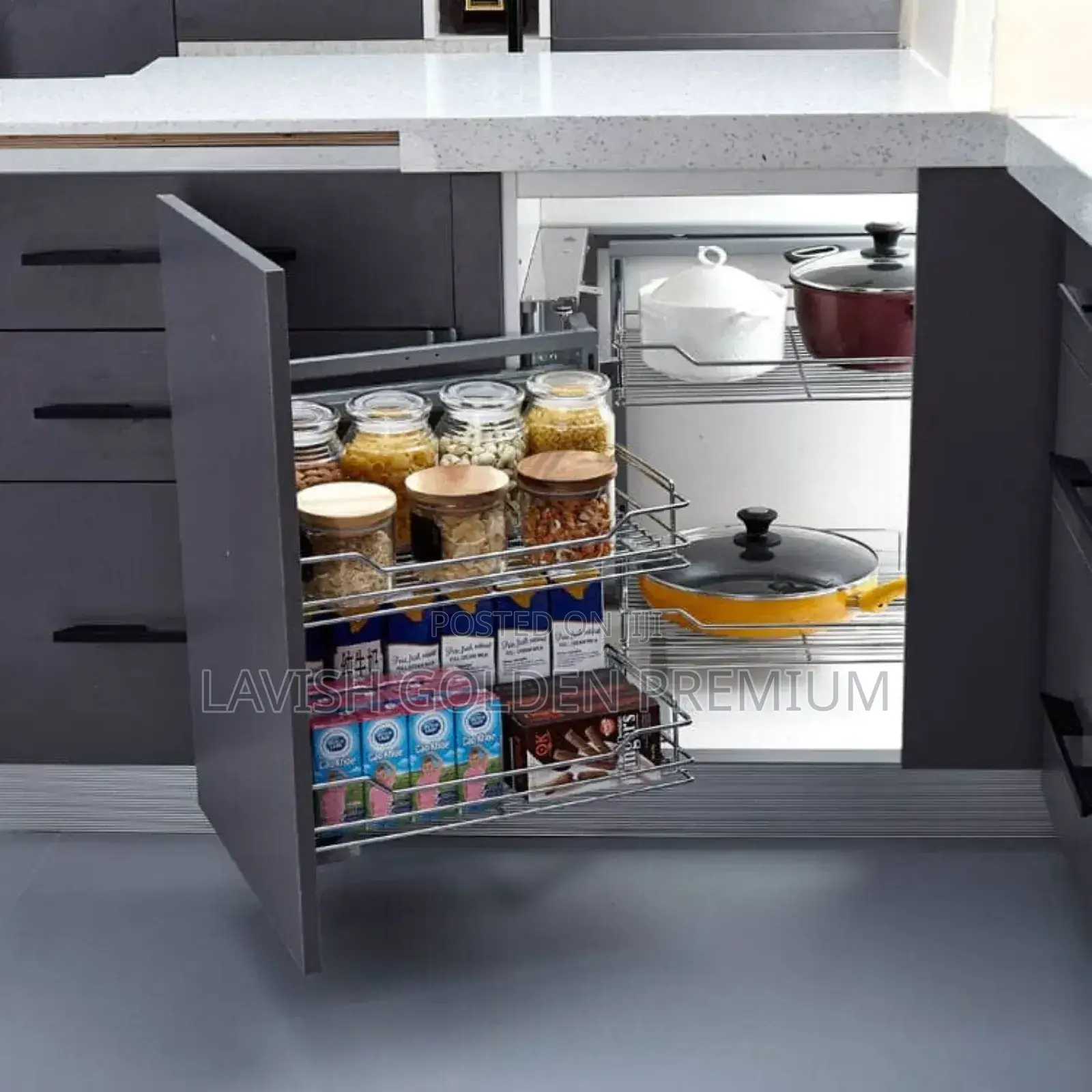 Stainless Magic Corner