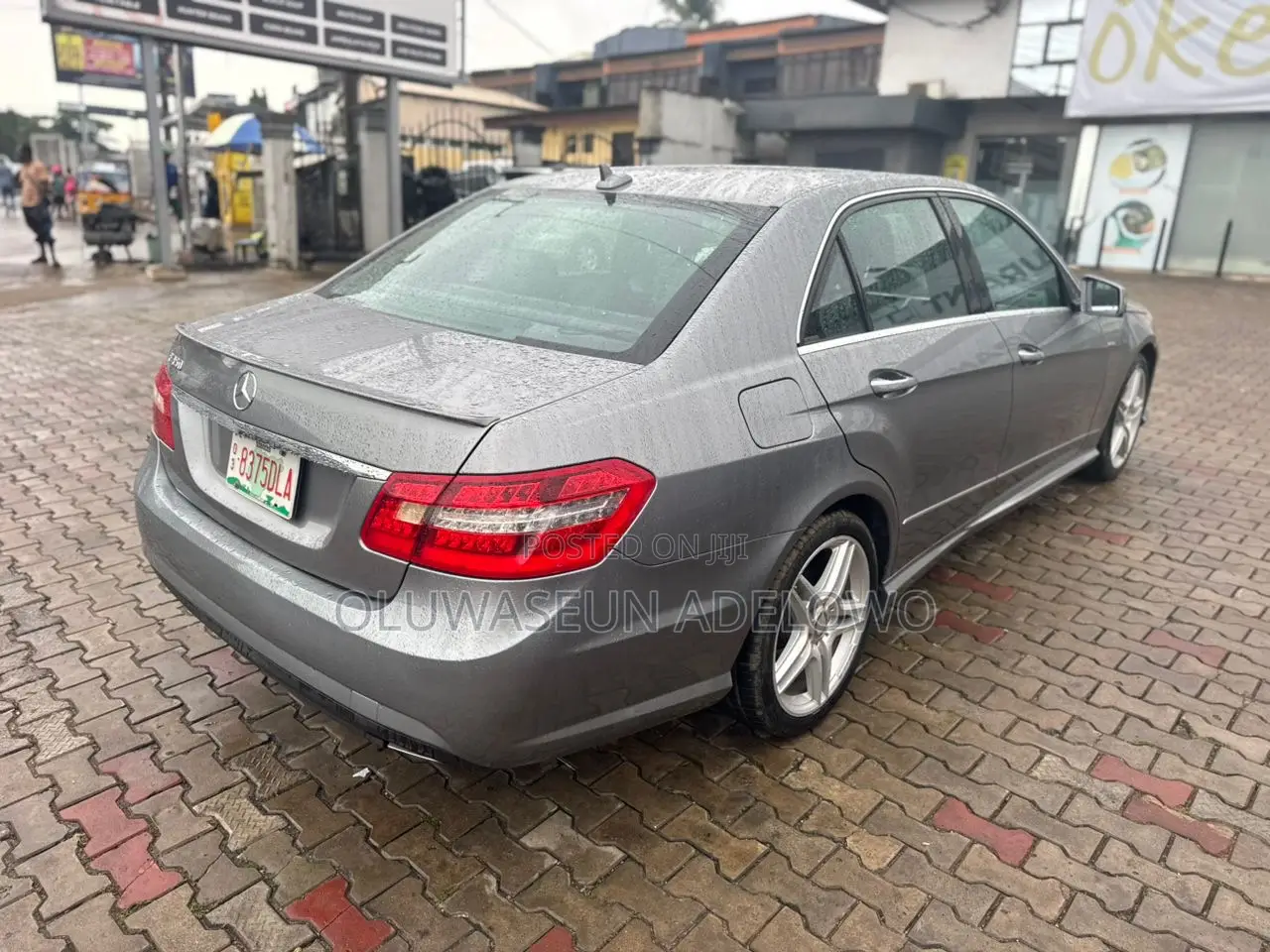 Mercedes-Benz E350 Base 4dr Sedan RWD (3.5L 6cyl 7A) 2012 Gray