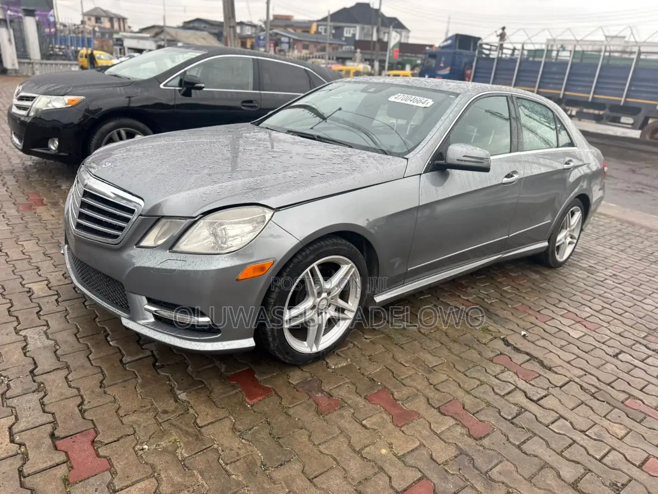 Mercedes-Benz E350 Base 4dr Sedan RWD (3.5L 6cyl 7A) 2012 Gray