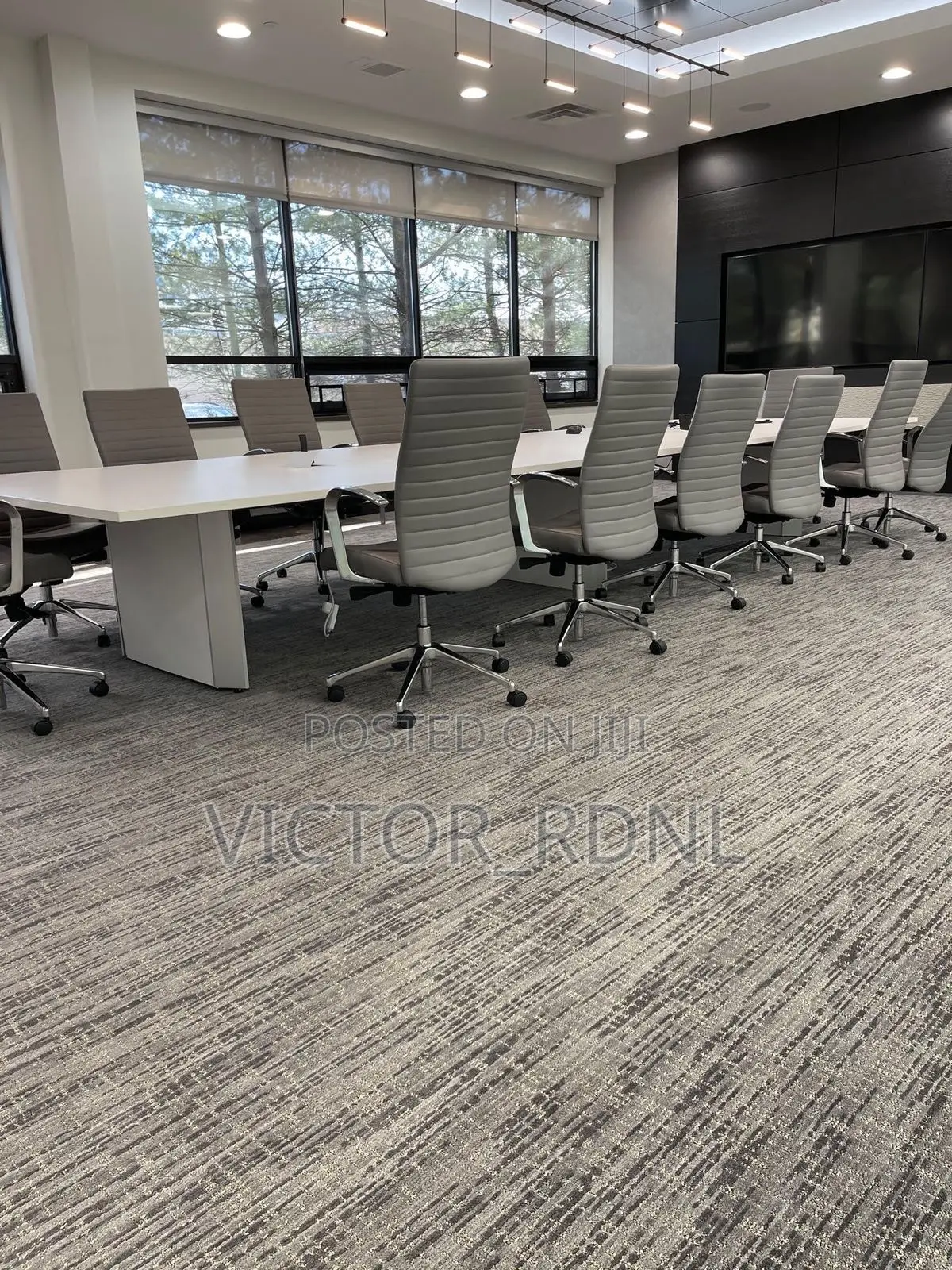 Beautiful Rug Carpet Tiles Design With Installation