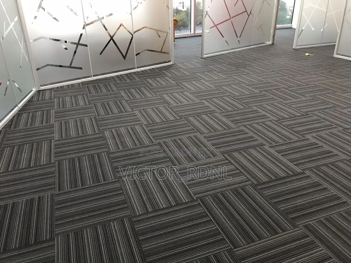 Beautiful Rug Carpet Tiles Design With Installation