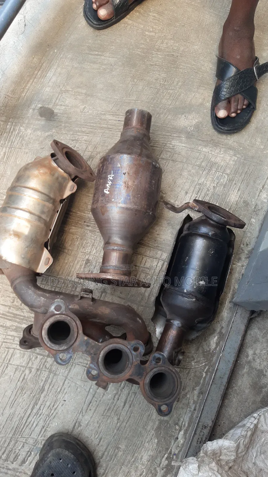 Complete Three Catalyst for Toyota Highlander and Sienna